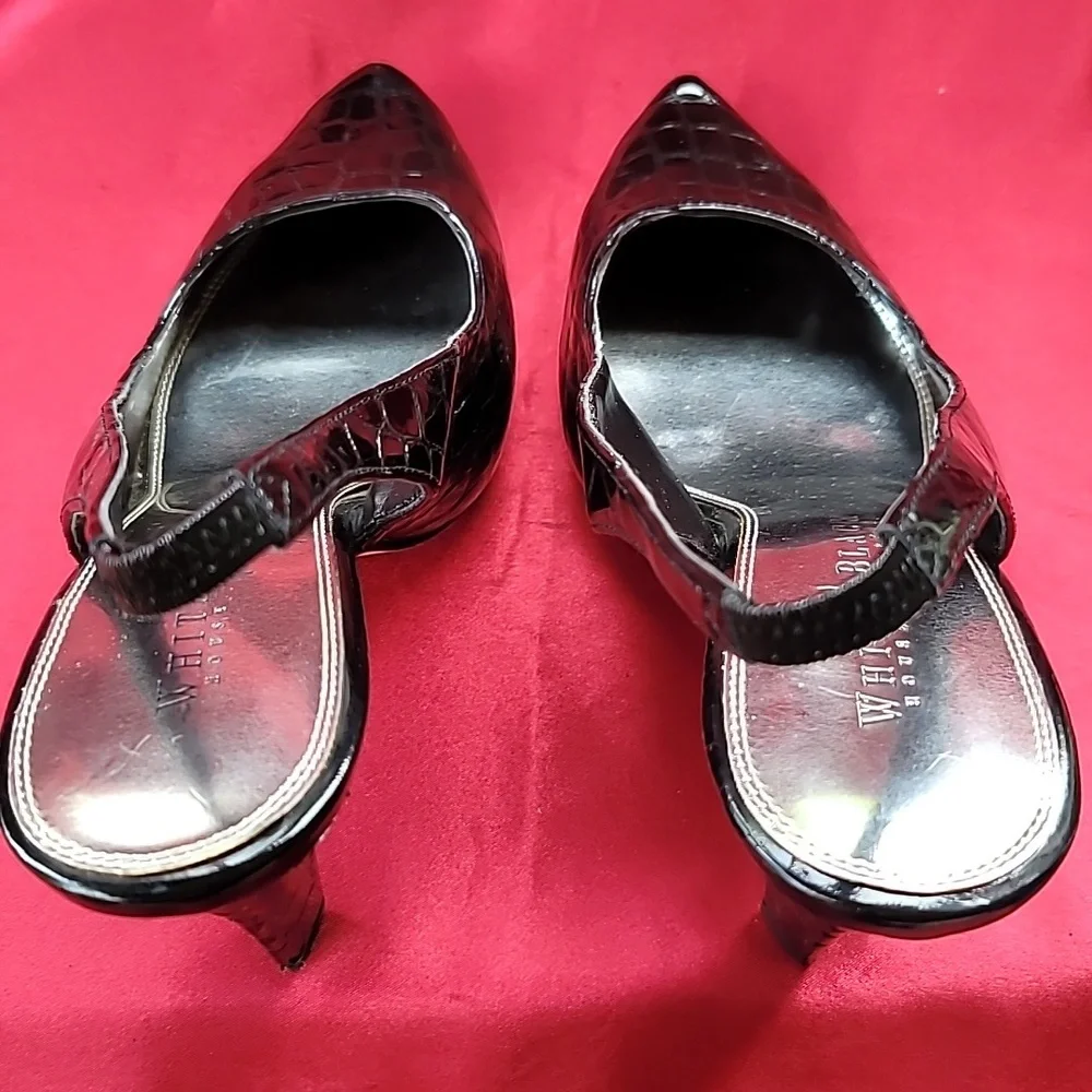 WHBM sz9 Alligator print patent leather slingback pump.